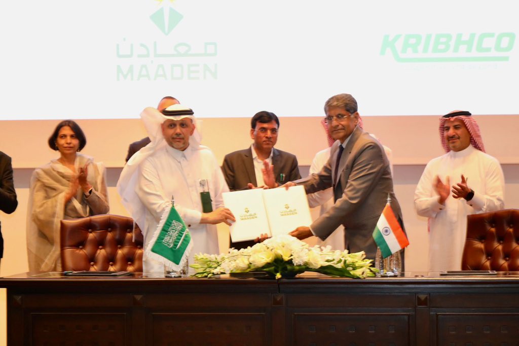 mansukhmandviya's tweet photo. A joint declaration was made to commit for the long-term supply of up to 1 million MT of DAP/NPKs per annum to KRIBHCO.

The collaboration includes joint development in agronomy, logistics solutions and product development to support farmers of both India &amp; Saudi Arabia. https://t.co/ehR84VtLfx