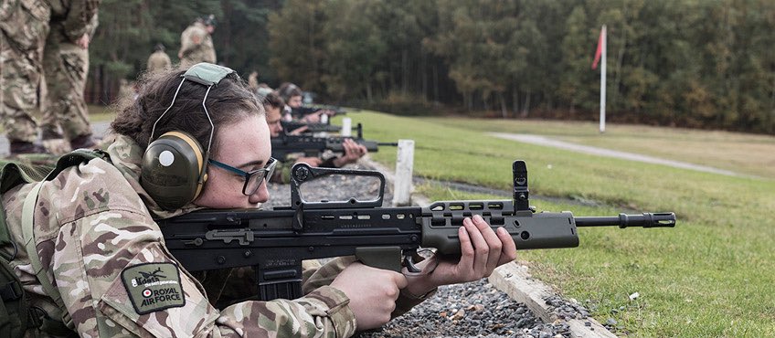 Mark does DofE Canoeing tweet media