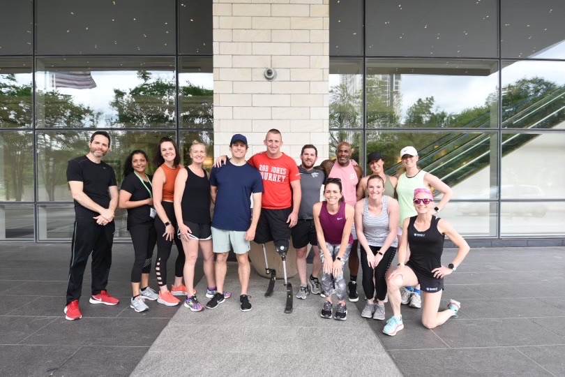 Take a much-needed break from your to-do list today &amp; get inspired by this crowd favorite #ThriveSummit2022 session—Turning Wellbeing Up to 11 with <a href="/RobJonesJourney/">Rob Jones</a> 🙌 bit.ly/3QApS32