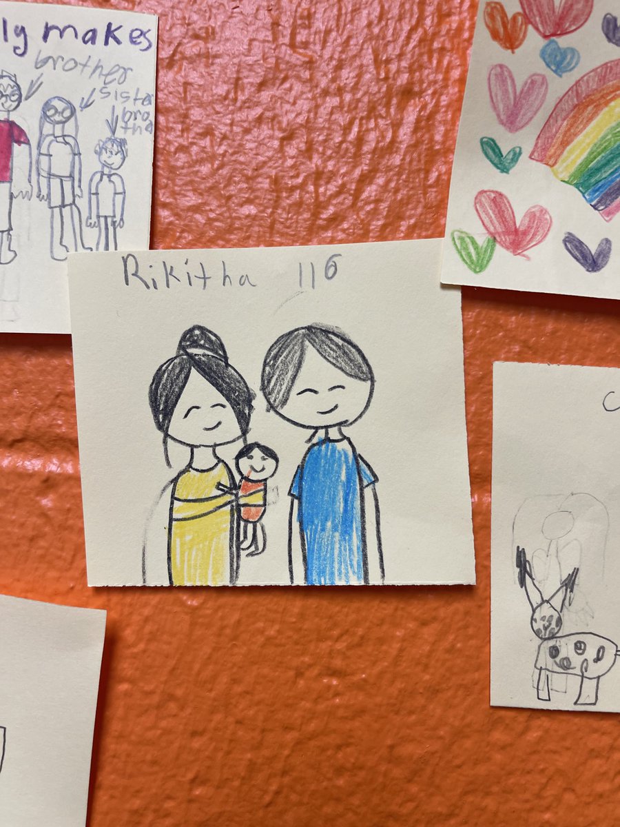 celestefoley21's tweet photo. Lakeview students and staff are grateful for so many things!! #wearelakeview #choosehappy #riseup https://t.co/JAVqQlVhH9