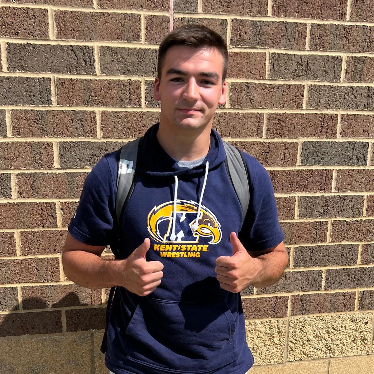 KentStWrestling's tweet photo. First day of classes! 🤼‍♂️Season is right around the corner!!  #StayGolden x #GoFlashes https://t.co/yoLjBlR8IC