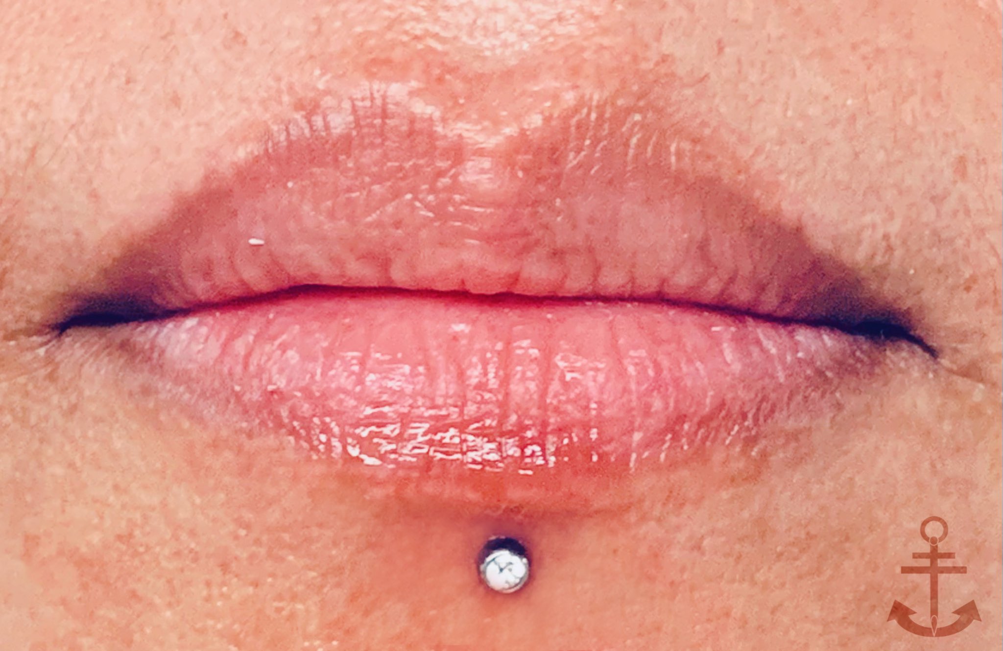 Piercer Extraordinaire Tat on X lip labret piercing oral flatback gem cz clear cute dainty sparkle pushpin fresh https t DaVBP4YaK0 X
