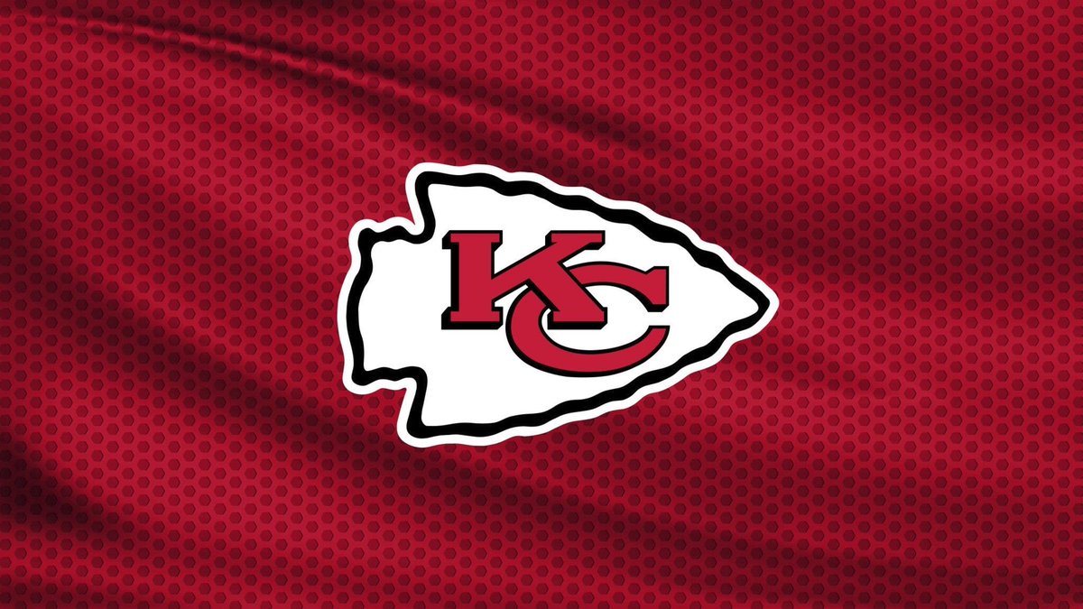 HappyBasset's tweet photo. It's Thirsty Thursday! That means $5 freshly made margaritas! Or you can try our beer of the month, the Rare Breed Wheat! The Chiefs and the Packers will be playing tonight at 7pm! Plus we have cocktails and wine! So come on in and enjoy great drinks and some good ole football! https://t.co/g347lVOrrq