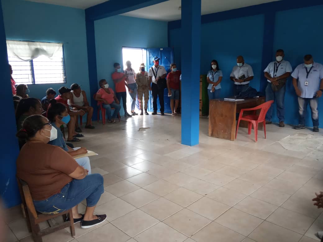 salaprensaCantv's tweet photo. #25Ago Cantv realizó abordajes integrales en sectores de los municipios San Rafael de Onoto y Araure, estado Portuguesa, para brindar atención a reportes mediante sistema 1X10 del Buen Gobierno #PoderInnovar #VenezuelaEnCrecimiento @NicolasMaduro https://t.co/kX1fLPPiL6