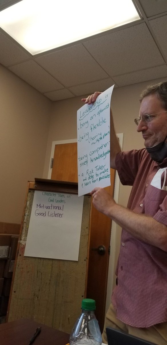 joneslibmedia's tweet photo. Lighthouse Team writes poems  that define leadership #FKES, @FKES https://t.co/ry7Z32Ugpt