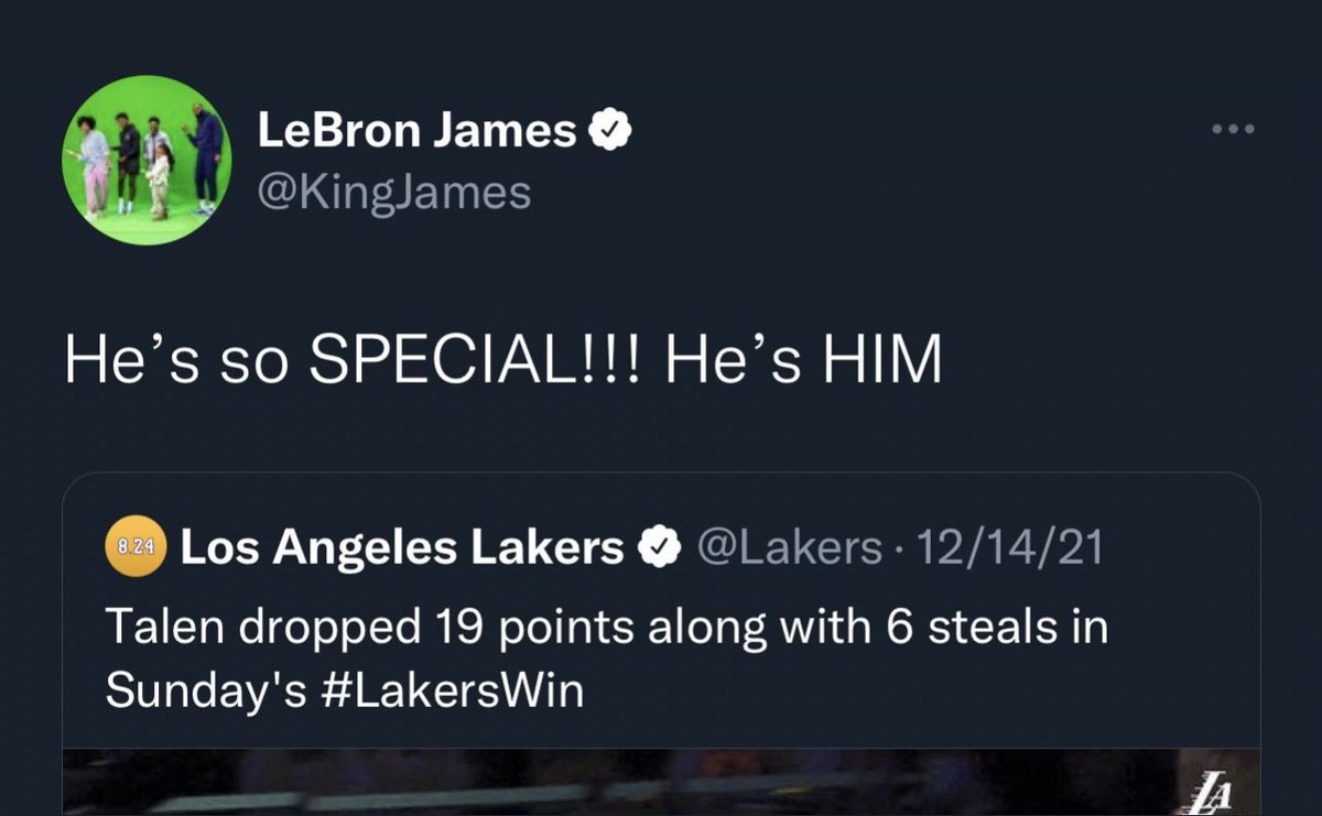 Ralph_MasonJr's tweet image. Kiss of death 🤣🤣