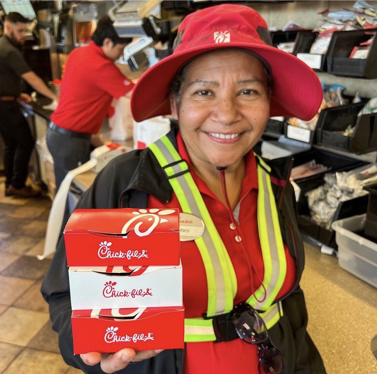Who wants nuggets?  We got them in the boxfuls store #cfasouthroads