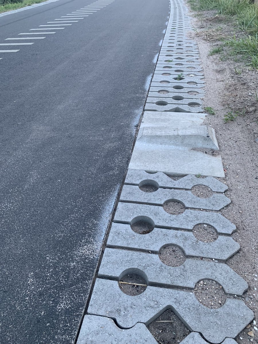 Ron van der Laan tweet media