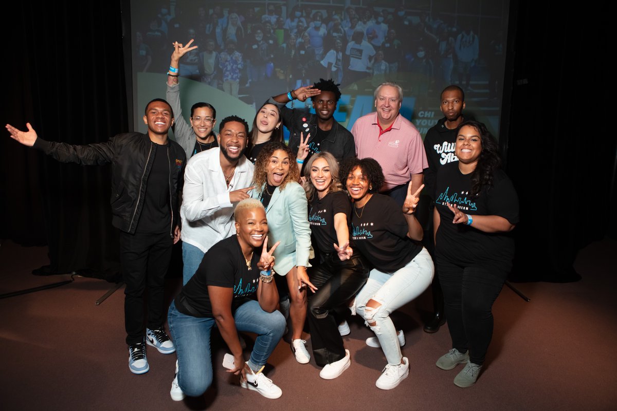 jo_sabir's tweet photo. When the smiles are real and the impact is great! We had a beautiful STEAM &amp; Dream summit 
@msichicag. A big shout out to our CMO 
@eliciaazali for bringing joy and focus to the day.
@amfam and our  Community Partners truly lifted equity in action!! Join us!#dreamfearlessly https://t.co/SUaP0oSYox