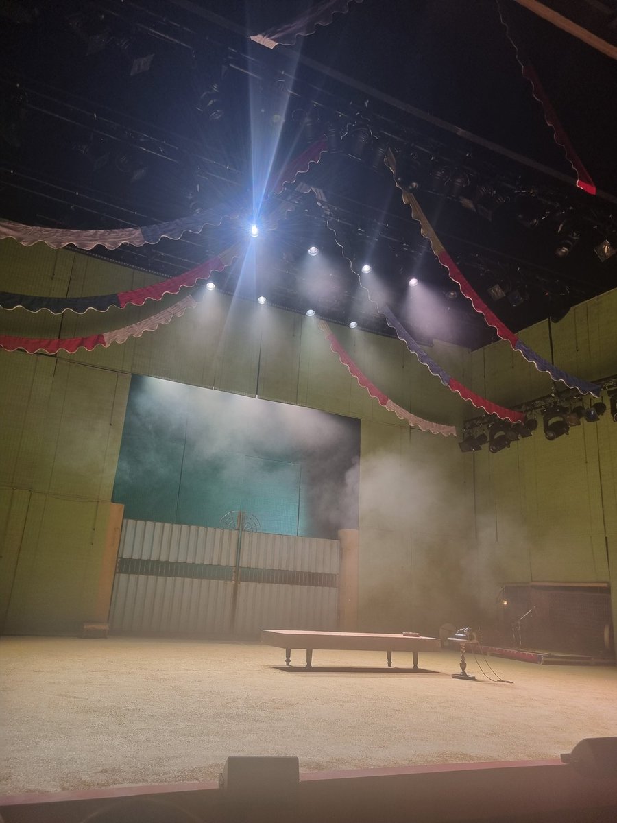 #countingandcracking was brilliant! So glad to have been able to watch it last night ❤️ <a href="/BirminghamRep/">The Rep</a> #B2022Festival #B2022 #birminghamtheatre