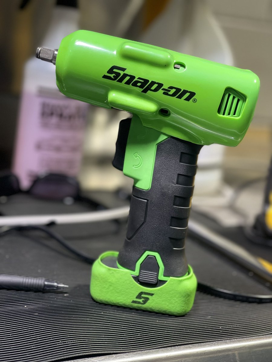 sgtmorph's tweet photo. @Snapon_Tools 
Always protect your investments!
😎👍🏻💚💚💚 https://t.co/VU7zd3ETFe