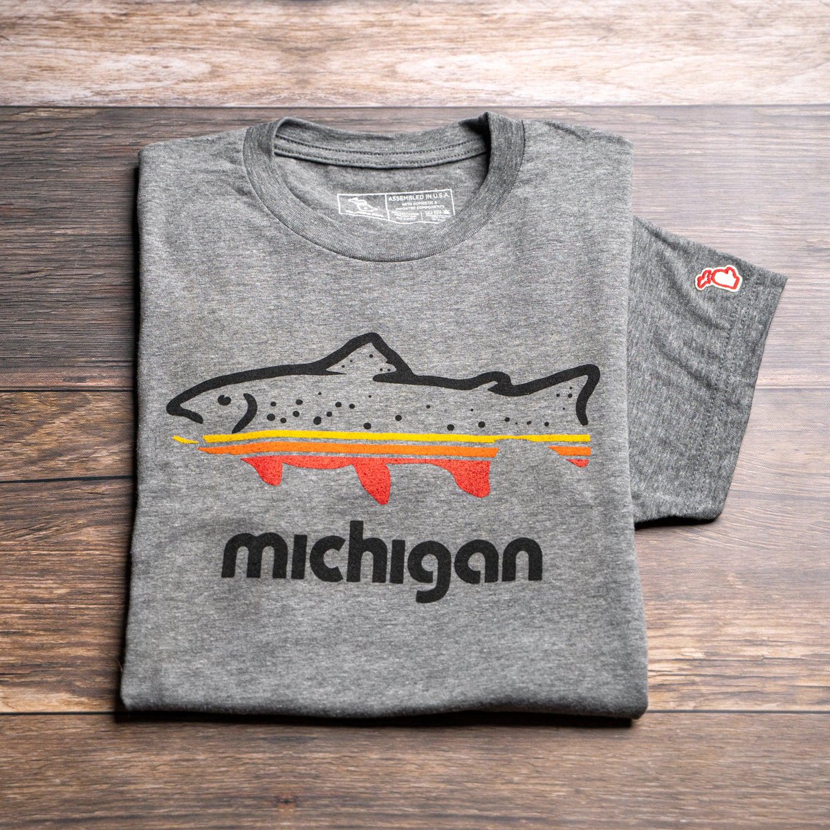 themittenstate's tweet photo. It's a keeper! Design inspired by our state fish, the brook trout. ๐
Inspired by all things Michigan since 2008 -->
๐https://t.co/x0pwtUUKPz
.
.
.
#TheMittenState #Michigan #michiganders #GreatLakesState #MichiganMade #Yoopers #BrookTrout #Trout #FishMichigan #FishingLife https://t.co/3twJf5JUml