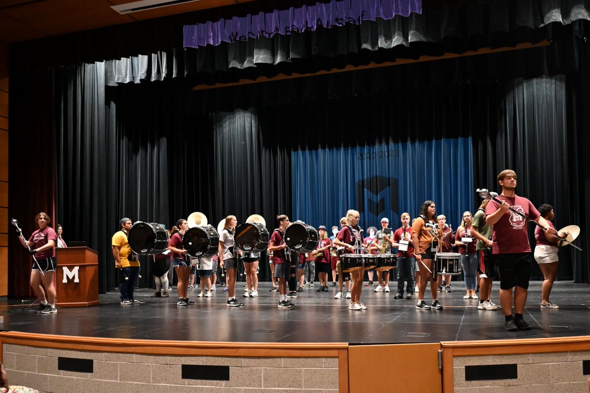 MolineCVSchools's tweet photo. A great kick-off to the 2022-23 school year with MCV staff today!  The morning began with a wonderful performance by the Marching Maroons &amp; Color Guard. Superintendent Savage welcomed staff &amp; shared the district's vision, goals &amp; inspiration for the new year. #molinepride https://t.co/RzdQTSy2ZE