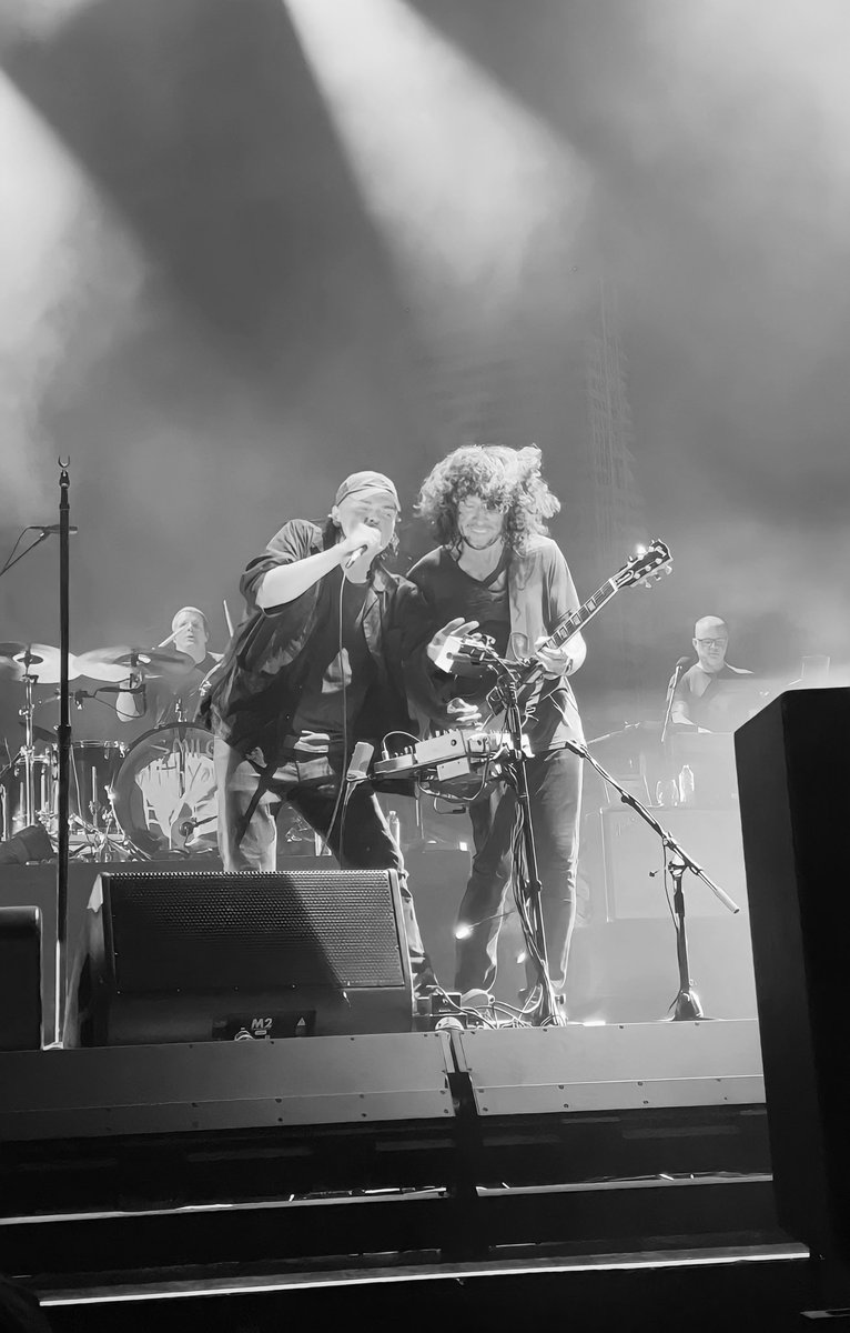 mischiefmoth's tweet photo. #MCRCINCINNATI Part 4 (Please don’t repost without credit!) https://t.co/VZ5yoMTmIN
