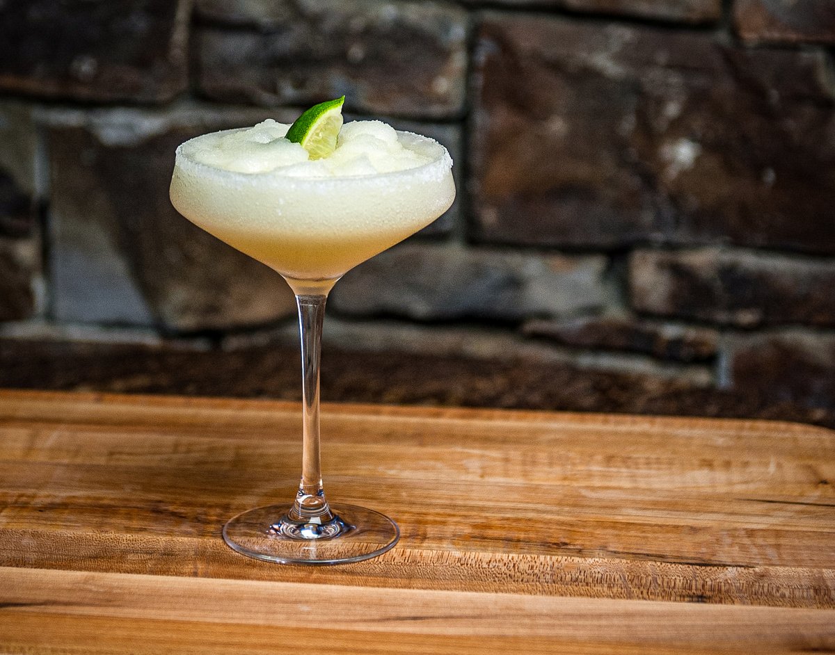 manzanagrill's tweet photo. Who is ready for margaritas?
.

.

.
#LakeOswego #portland #lakeoswegofood #lakeoswegofoodie #pdxfood #pdxeats #portlandfood #portlandeats https://t.co/UhBV3P3vFR