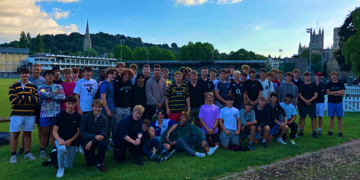 abingdonrugby's tweet photo. Day 2 of our U16 &amp; U18 #preseason rugby 🏉 tour of #Bath ✅ A morning of field training #Lineoutlaunch #ChargeZone #HardWork #TeamWorkMakingTheDreamWork #Romans #MrBoombastic #GroupBath #AbingdonSchoolRugby https://t.co/0EJa05u8LL