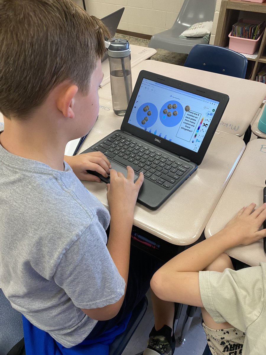 Working with equal groups and written expressions today! <a href="/Seesaw/">Seesaw</a> <a href="/ChattahoocheeES/">Chattahoochee Elem</a>