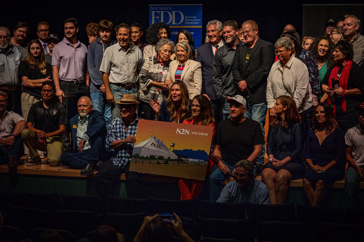 828_prodco's tweet photo. Behind the scenes of our PR Event at the Historic Rio Grande Theatre located Downtown Las Cruces, NM .
Thank you to everyone for all of your continuous support as we start this exciting journey!
#lascruces #newmexico #828productions #productioncompany https://t.co/dZk1bFtcxy