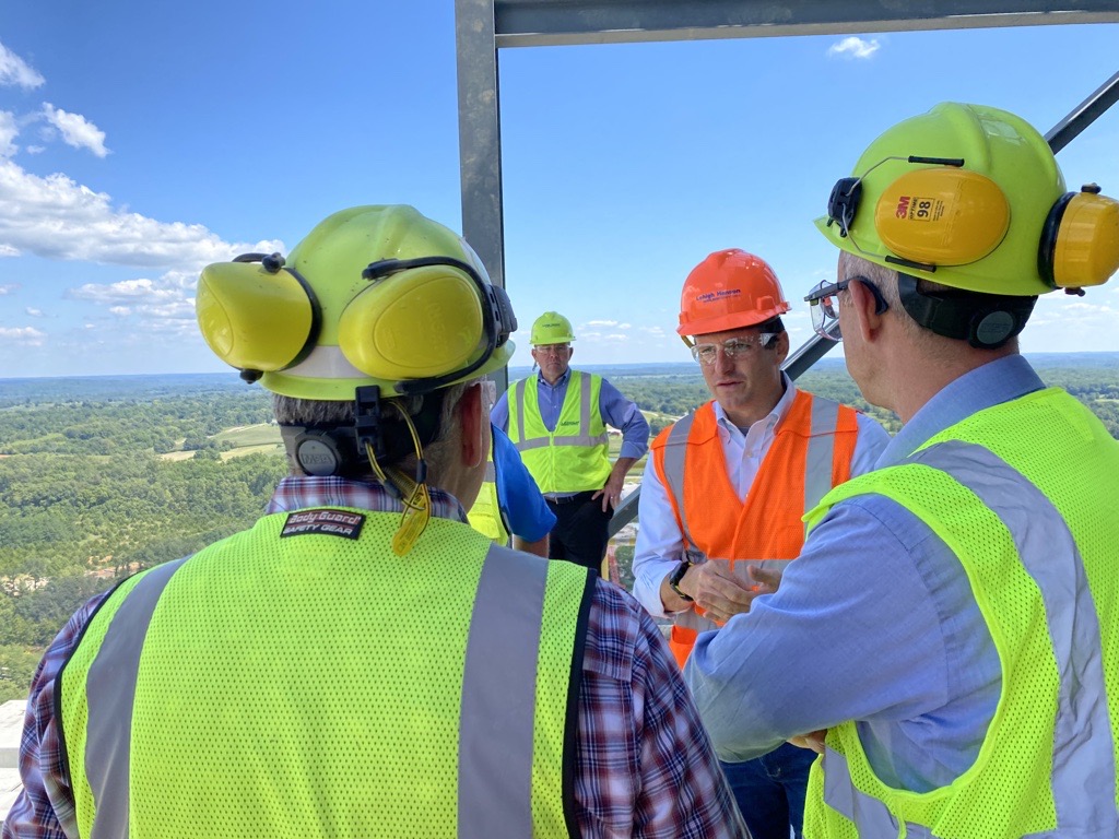 hd_materialsNA's tweet photo. Excitement continues to build around our new cement plant in Mitchell, IN. Yesterday, we hosted @RepTrey for a tour of construction and operations. We appreciate the support Rep. Hollingsworth has shown since day one of the project. #MaterialToBuildOurFuture #CountdownToClinker https://t.co/N3ZBsEU5PR