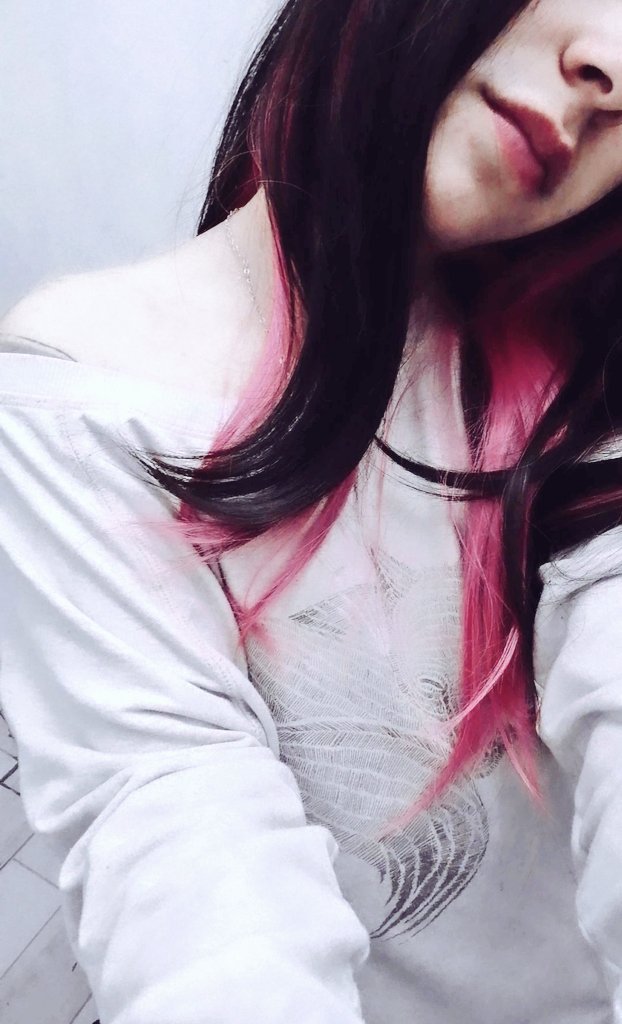 cherry_frann's tweet photo. Te puedo llevar del cielo al infierno en dos segundos si asi lo deseas... Pero mejor que sea en un par de minutos 😏.
Pronto transmisión en vivo
(link in bio cam4) 💖 🥰
#CAM4 #modelo #lgbtq #cutegirl https://t.co/2X9hkXVuXs