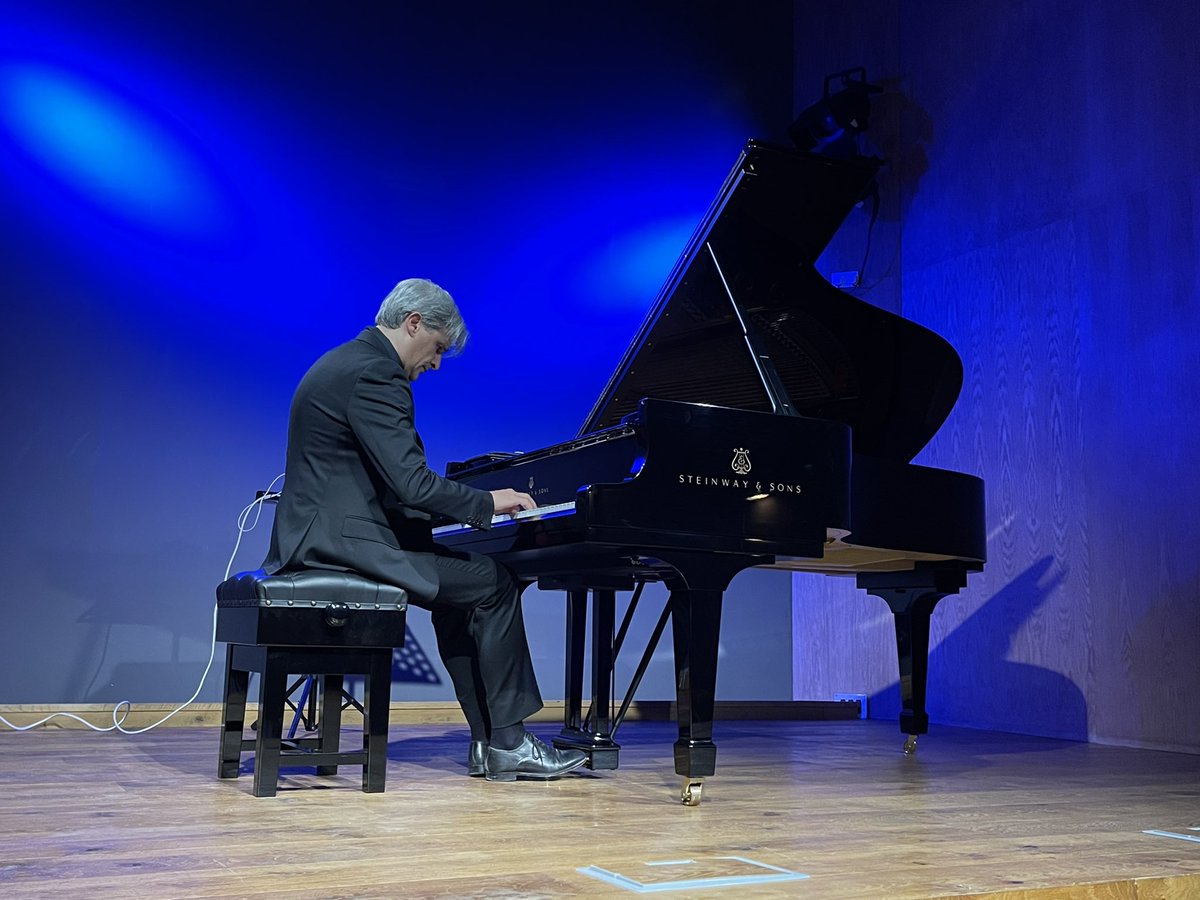 ambasciatore59's tweet photo. On the eve of twinning between Valletta&amp;Cortona, Embassy of Italy organised together with City of Cortona a piano concert of  Maestro Francesco Attesti to celebrate the event. @comunedicortona @ItalyMFA_int @ItalyinMalta https://t.co/OruGMBEFUO