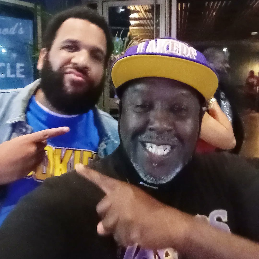 MBBlack's tweet photo. I, #MrMBBlack, was at #HaHaComedyClub in #NorthHollywood on #LankershimBlvd to celebrate the life of the #BigHomie #TeddyRay @TeamTeddyRay last #ThursdayNight🌙 and saw my #Homie #Comedian BFF #DoBoy @IamDoBoy (Saw him and Teddy at #TheMiracleTheater 06/20) #RIPTeddyRay🙏🏾🕊❤ https://t.co/Ex23jYwOhz
