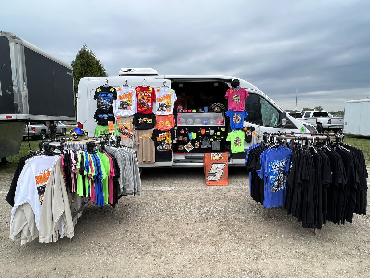 Logan Seavey tweet media