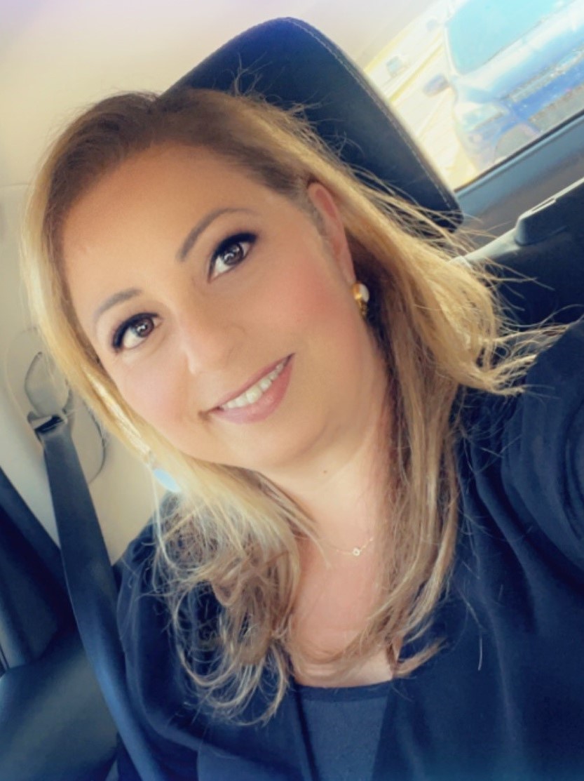 LCPS_FACE's tweet photo. Welcome back from summer break Mona ELKholy! Mona is our Arabic/English FACE Facilitator. A longtime resident of NY, Mona comes from Egyptian origins &amp; holds an MSc. &amp; MBA from NYIT. She has served #LCPS for over 7 years &amp; continues to passionately advocate for the EL community. https://t.co/HW7vxonOko