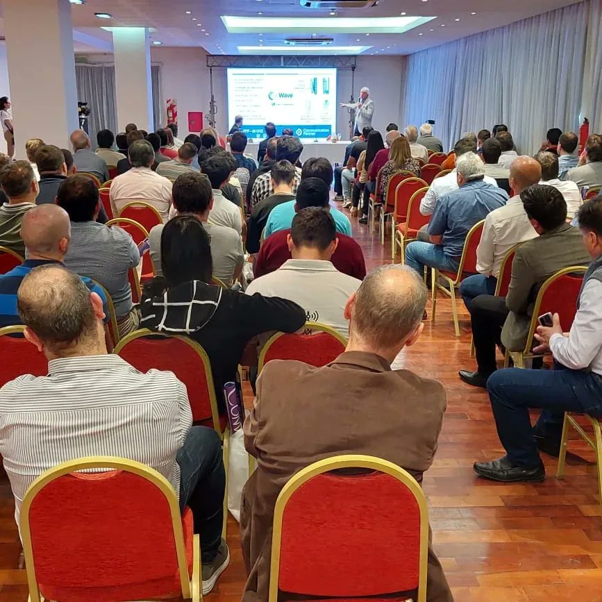 CommPartnerSRL's tweet photo. 📡Communication Partner
▪️Presentación Institucional de la empresa
▪️Soluciones para redes inalámbricas.
▪️Equipos y soluciones conectividad Fibra Óptica al hogar.
✔️Abi Klincoviztky, Socio y Gerente Comercial, Communication Partner.
#Comm_partner #ISPsChaco @ConvergenciaGrp https://t.co/4QdTPIf9LQ