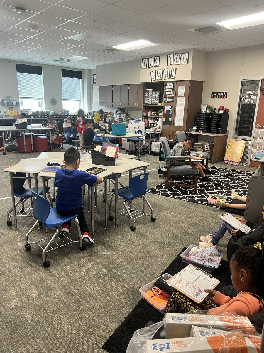 My scholars are hard at work and are exceeding expectations. This is year is off to a great start! #jeschat #wallerisdgreatness