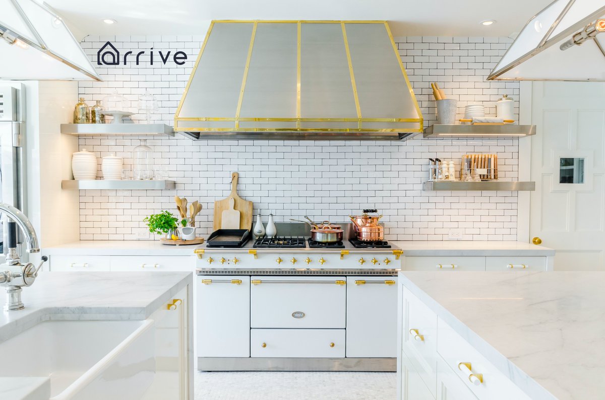 🔘 What do you love the most about this amazing kitchen?
🔘 arrive.homes
.
.
#perferhouse #househunting #homeisafeeeling #helloarrive #LowDeposit #FlexbileLease #ArriveHomes #FullyFurnished #rentalpropertiesin #apartmentsforrent #NewJerseyproperties #NewYorkrenting