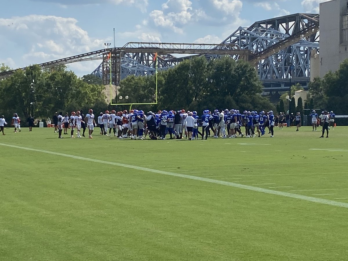 It. Is. On. Started with Leonard Floyd and La’el Collins again. Punches thrown. At one point, Aaron Donald grabbed someone’s helmet and then was shoved to the ground. The big one. It happened. #Bengals #Rams