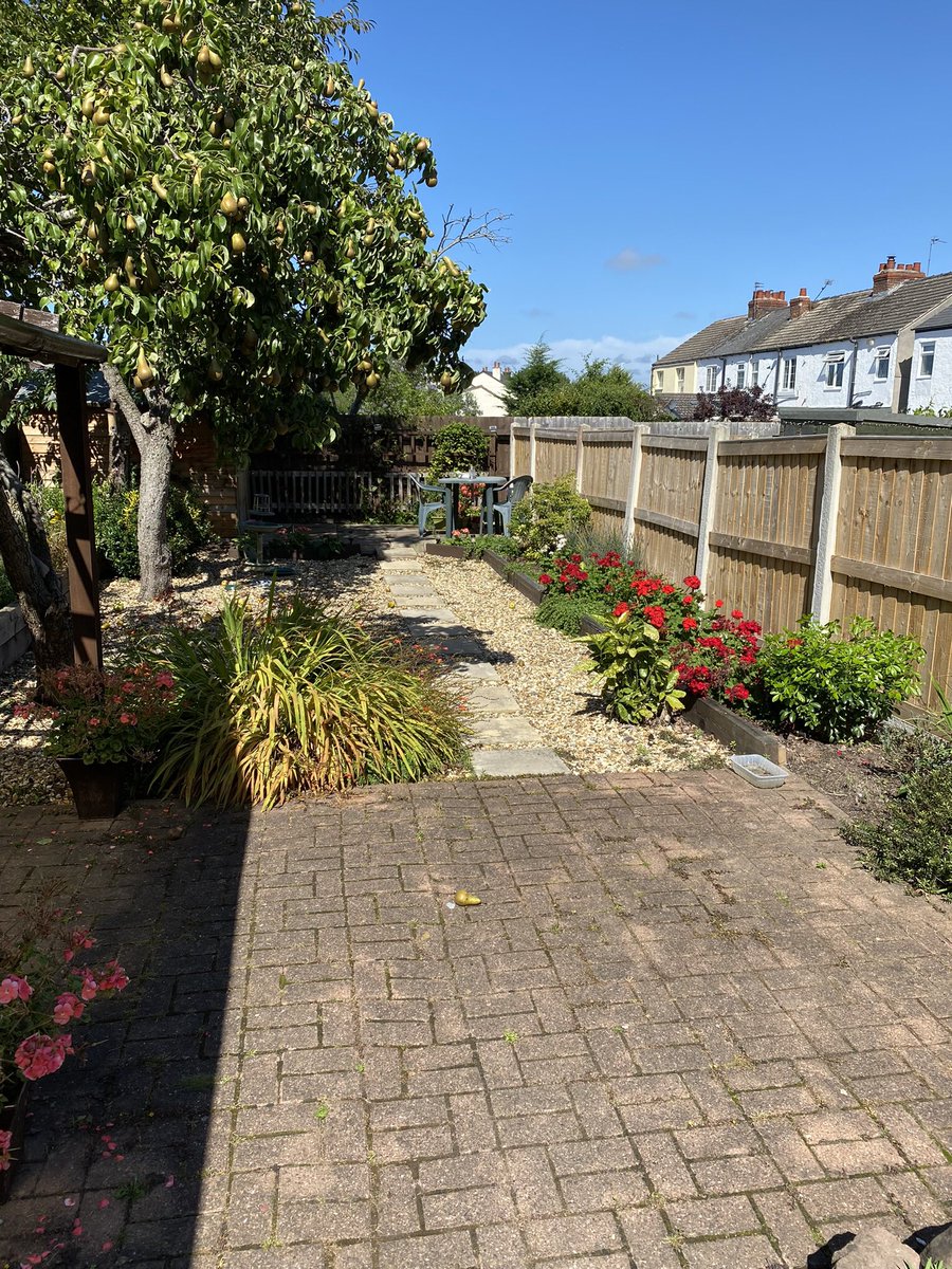 Went to visit Matthew McCullough &amp; Lauryn Jamieson who have managed to get onto The Property Ladder at West Kirby in The Wirral. So proud of you both well done and many happy years in you’re first house and home 🥂🥂👏👏👏👏