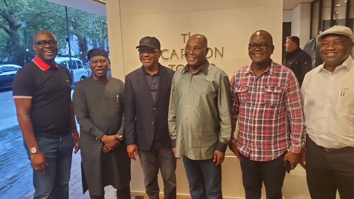 Stemiloluwa's tweet photo. Las las, house go settle... Peeps were dancing earlier not knowing the game plan. #Wike used both "THE SELF ENTITLED" and "THE PRETENDER"๐คฃ๐คฃ๐คฃ๐คฃ. To get Nigeria ๐ณ๐ฌ fixed is a collective effort.
What we wanna see @atiku @seyimakinde @GovWike #GetATIKULATED
#THEUNIFIER https://t.co/C46AIyY1Pq