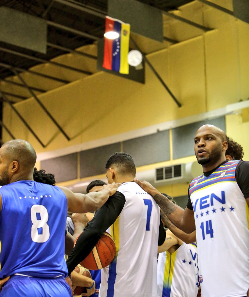 ¿Por qué es tan importante el juego de hoy vs. Bahamas?

Es el 1er juego de la 2º Ronda, se arrastran los récords de la 1º Ronda, por lo que en el grupo de <a href="/FVBbasketball/">FVB 🇻🇪🏀</a> la tabla arranca así:
Canadá 6-0
Venezuela 5-1
Argentina 5-1
Dominicana 4-2
Panamá 2-4
Bahamas 2-4

#FIBAWCQ