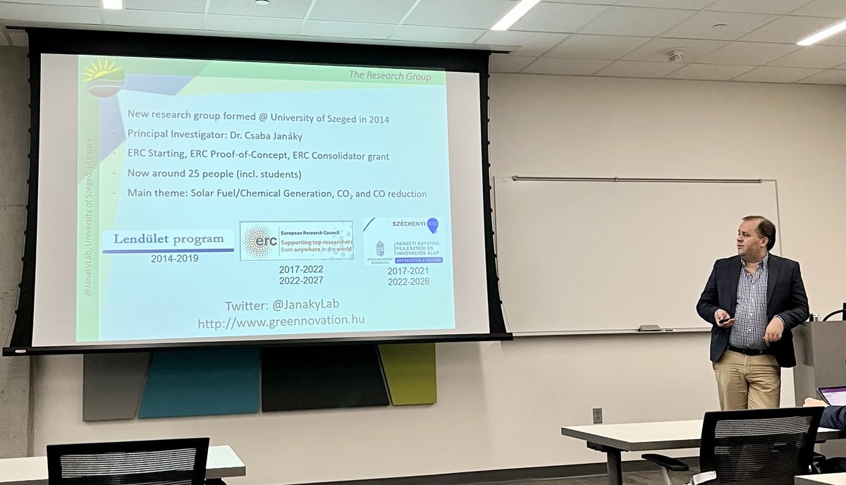 Prof Csaba Janaky ⁦<a href="/JanakyLab/">JanakyLab</a>⁩ delivering ⁦<a href="/ECSorg/">ECS</a>⁩ Notre Dame Student Chapter sponsored seminar on CO2 Electrolysis
