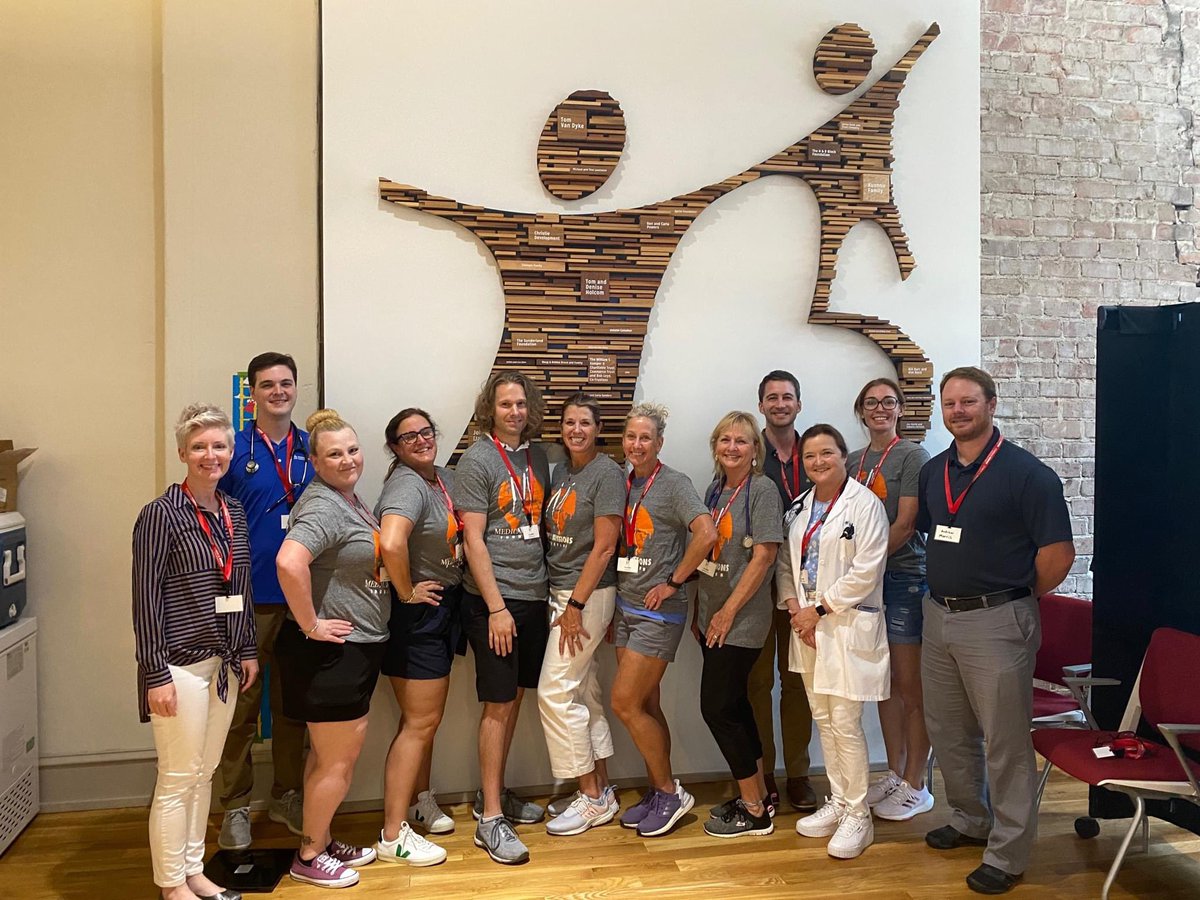 MedMissionsFDN's tweet photo. Thank you to all the wonderful volunteers who helped us with this year's Big Brothers Big Sisters "Health for the Littles" back to school clinic! We couldn't have done it without you. https://t.co/yX7DPwGSVY