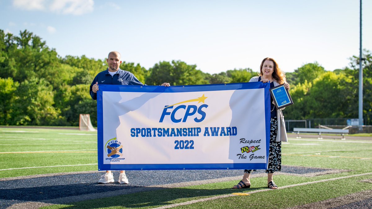 Congrats to Tuscarora and Urbana high schools for winning the 2021-2022 FCPS Sportsmanship Awards! 🏆 Check out the <a href="/FCPSAthletics/">Kevin Kendro, CMAA</a> Sportsmanship Page for additional information including previous award winners. #SportsmanshipCounts <a href="/FCPSAthletics/">Kevin Kendro, CMAA</a> <a href="/Urbana_Hawks/">Urbana Athletics</a> <a href="/THSTitans/">FCPS Tuscarora HS Athletics</a>
