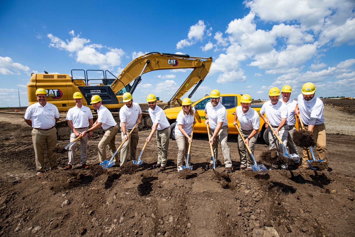 PrecisionPlant's tweet photo. We broke ground yesterday on our new Operations Center in Morton, IL! 

The new operations hub will be the global assembly, shipping, and receiving facility for the fast-growing business, adding additional jobs in the Morton/Peoria area.

Read more here » https://t.co/kwCcDERwbT https://t.co/fD9dNMJCal