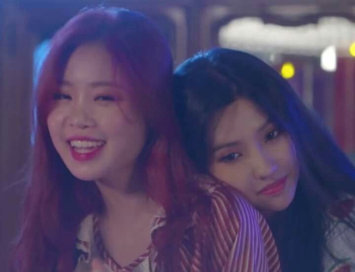 happy birthday to our genius leader! 🤍

#TinyPrettySoyeonDay
#JUST_YOU_SOYEON 
#소연아_넌_나의_여름이야
#소연아잘자