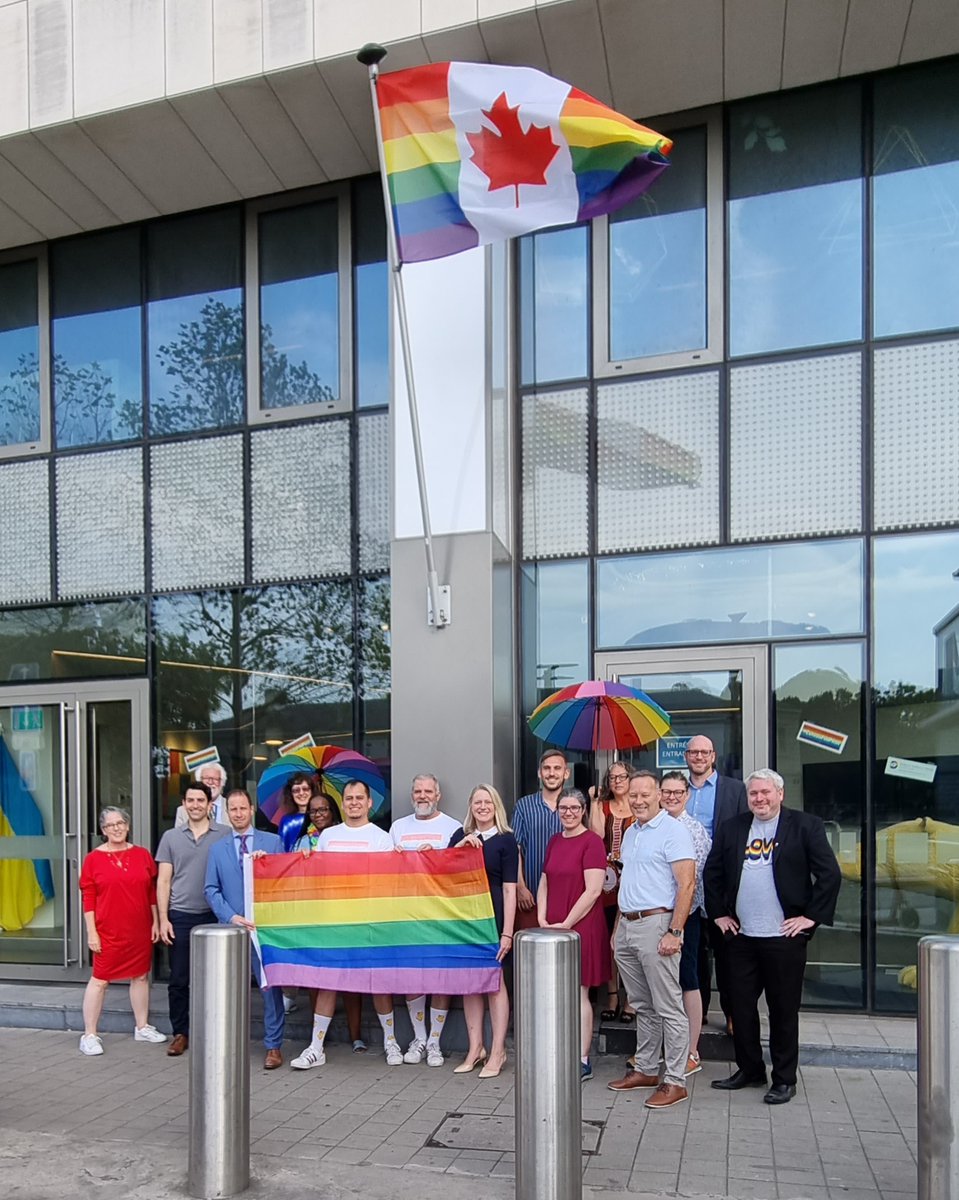 Canada2EU's tweet photo. 🌈 Happy Public Service Pride Week #PSPW2022 🌈! We are proud to fly the Canadian Pride flag 🏳️‍🌈 to show our support to the #2SLGBTQI community and to congratulate our colleague @ianpgbrown for being nominated as a Government of Canada Agent of Change at the #PSPAwards2022. https://t.co/sMBlckgoom