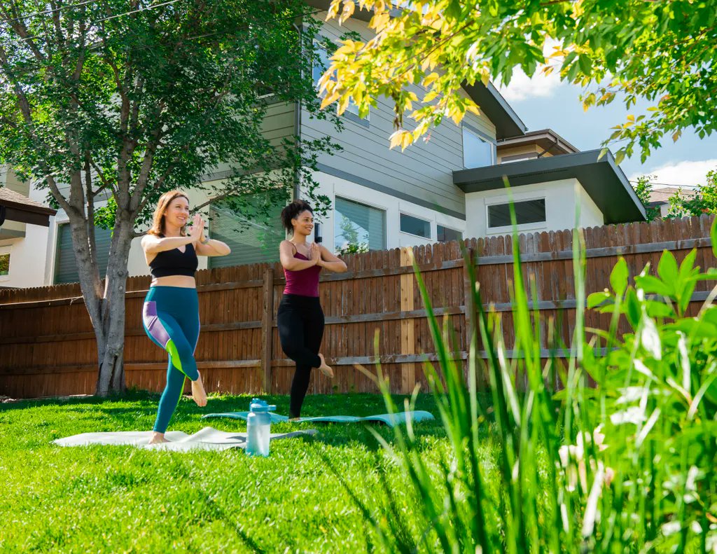 rachioco's tweet photo. Morning yoga in the yard? Sign us up! ๐งโโ๏ธ๐ฑ
Make the most of the season by connecting outside with your favorite friends and activities. #ConnectOutside https://t.co/jtoOQqgObs