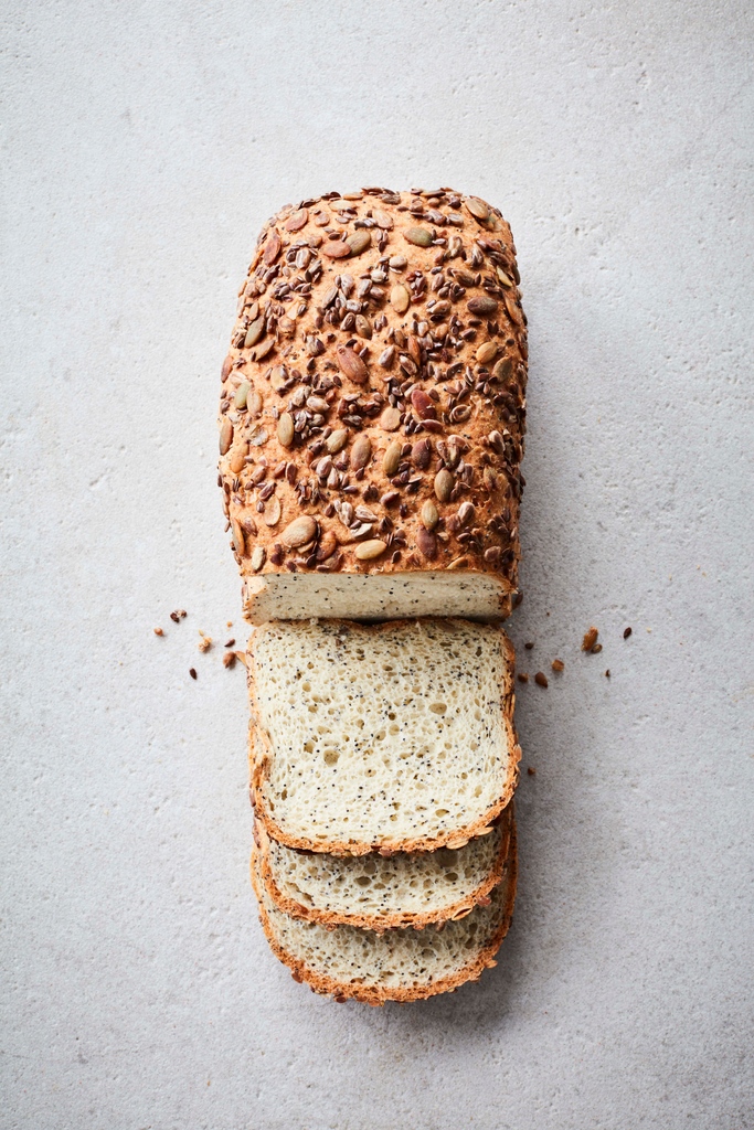 tbf_bread's tweet image. Have you tried our Gluten Free tin loaves? A selection of white, seeded and caraway tin loaves. The soft white crumb of a classic tin loaf, studded with pumpkin, sunflower, poppy and linseeds.

#tinbread #tinloaves #seededloaves #glutenfree