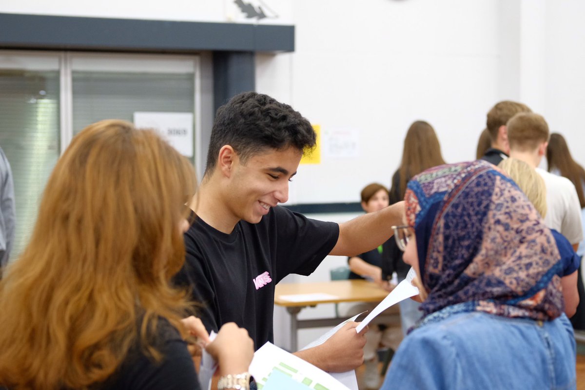 MrNuttGeography's tweet photo. Proud day watching our alumni collect their hard-earned #gcseresults today. What a superb bunch the Class of 2022 are. Good luck to you all for your next steps. https://t.co/HEtfvPISMe