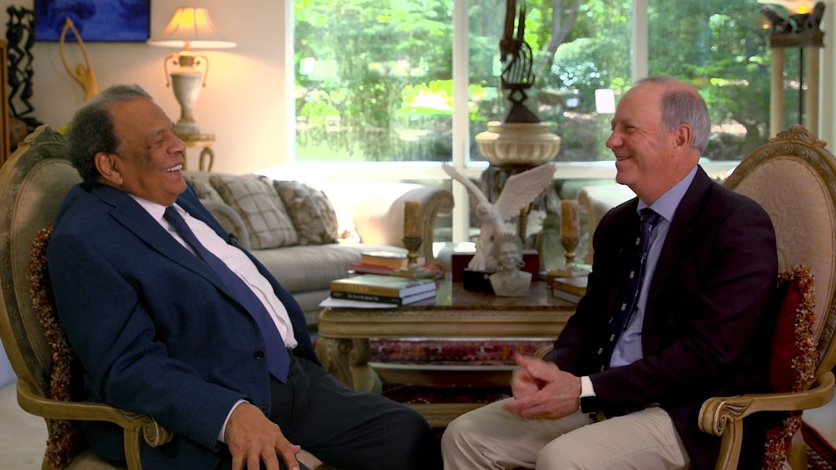 YahooFinance's tweet photo. #Influencers with @serwer heads to Atlanta for a conversation with civil rights leader and former Ambassador to the United Nations @AmbAndrewYoung.

Catch the full interview:
https://t.co/uAw08n6VQX https://t.co/pVf2XMISz6