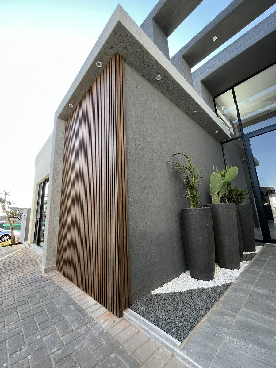 TheCompositeCo's tweet photo. Recent Install: Castellation Wall Cladding in Brown 🌱

- Location: Eye of Africa.

Visit our website to get your decking quotation today! ✅

https://t.co/XmWfFAF6QC
-
-
-
#thecompositecompany #compositewallcladding #exteriorcladding https://t.co/SWspQEntZV