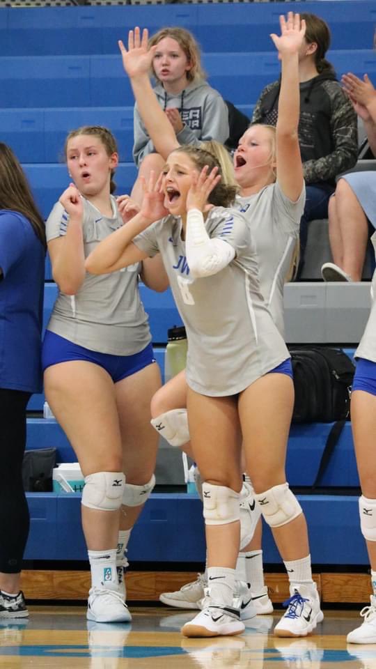 Bulldog Volleyball tweet media