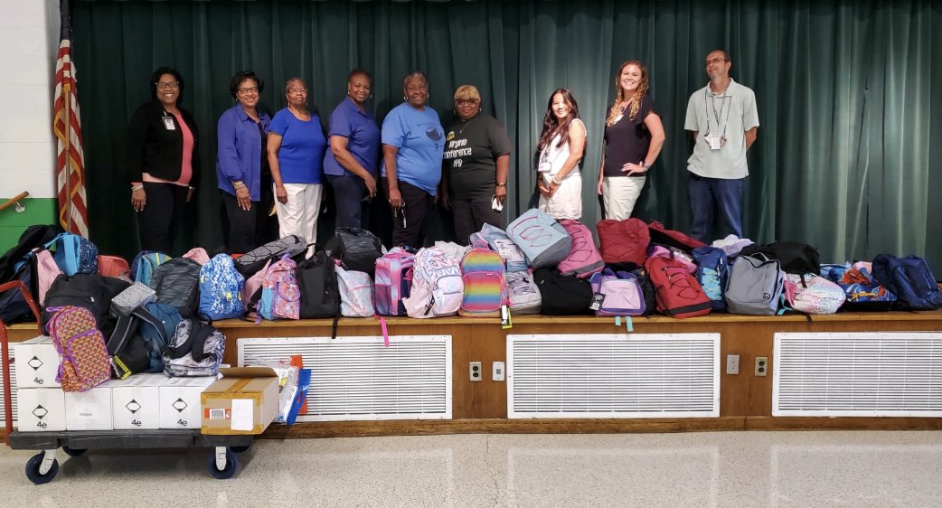 bettilindauer's tweet photo. Our community IS OUR FAMILY!! Look at the mounds of filled backpacks!! Thank you to this beautiful group #YoungPeople’sDivision of the #MaryW.SandersAreaWomen’sMissionarySociety for their support, love and prayers for another successful year❣️ https://t.co/AUa5RD80QI