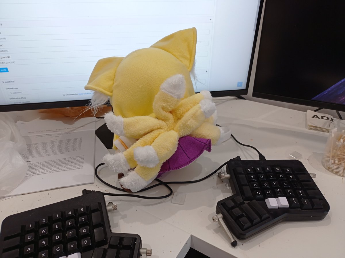 Touch Fluffy Tail tweet media