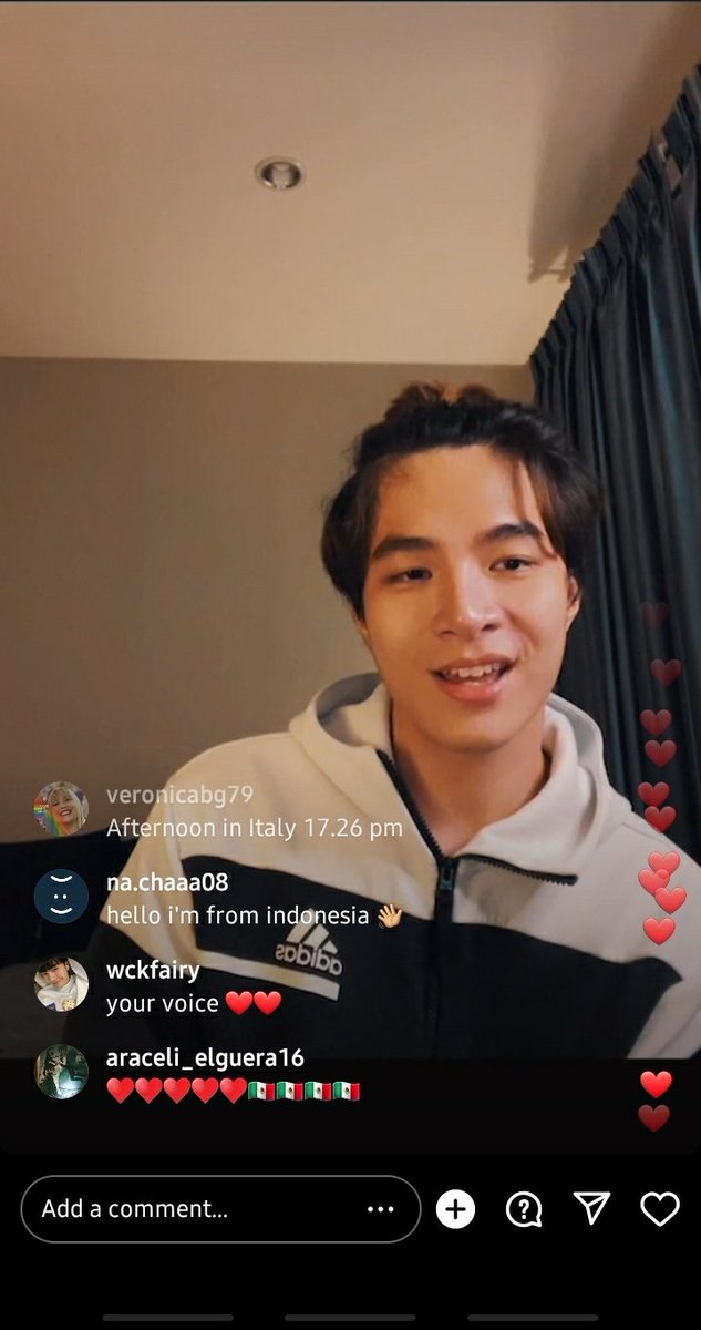 DinTeePics's tweet photo. khun.din IG live 
https://t.co/bPVBuRpKIV
#khundin https://t.co/2DMvKQsVSB